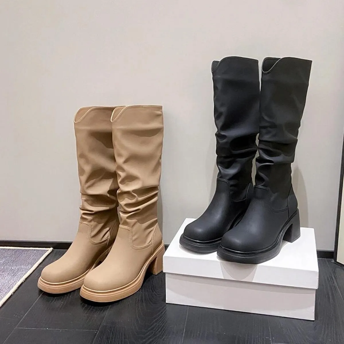 2023 Moda Nuovo Autunno/Inverno Stivali Lunghi da Donna di Alta Qualità in Morbida Pelle da Donna Stivali da Cavaliere Casual So