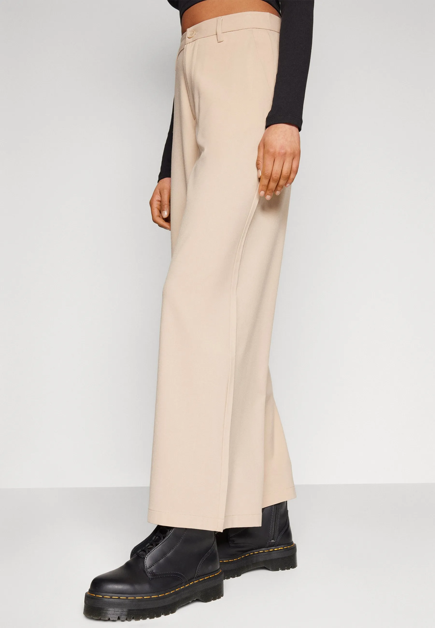 BASIC WIDE LEGS - Pantaloni