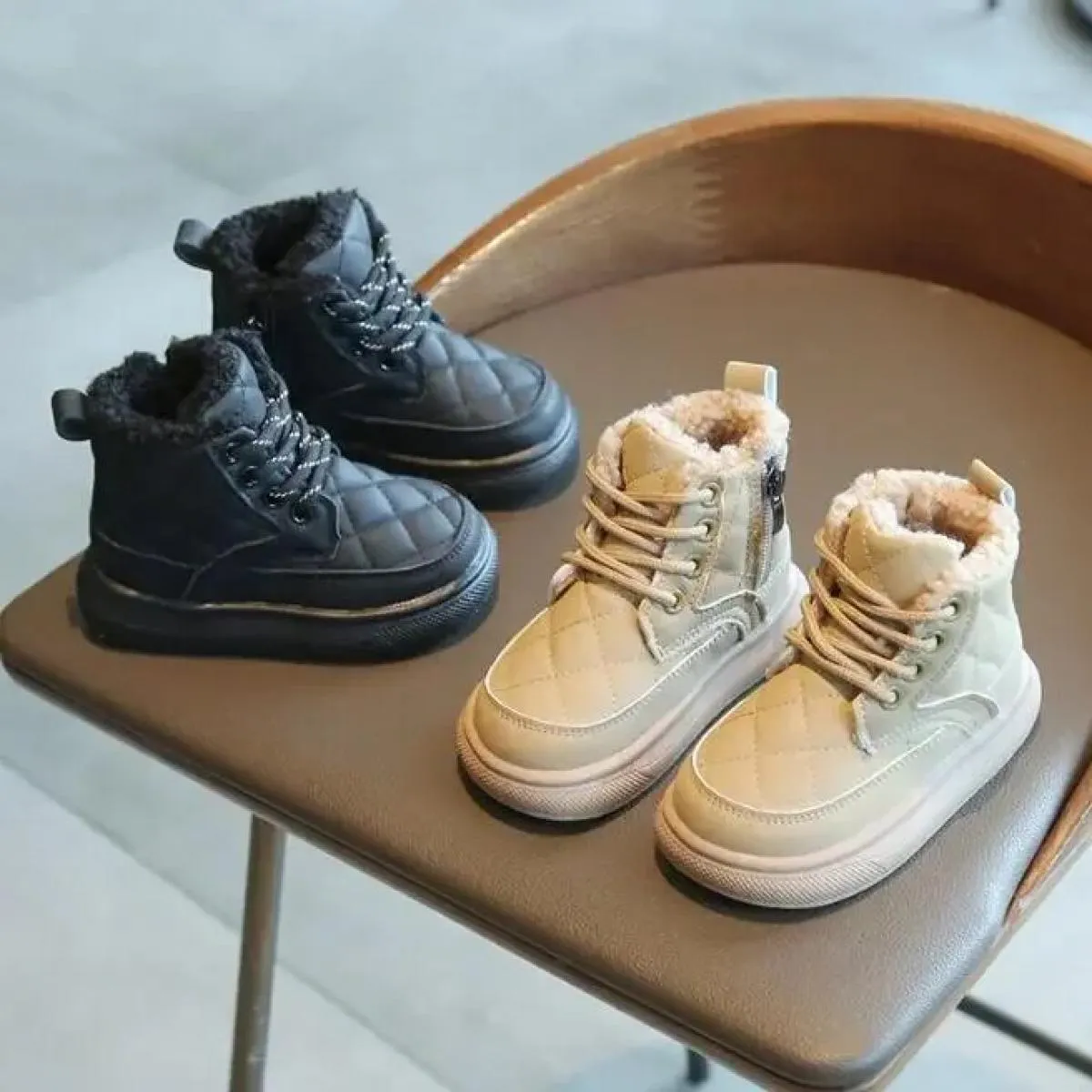 Nuovi stivali da neve per bambini per ragazze dei ragazzi 2024 inverno caldo impermeabile scarpe di cotone per bambini sneakers