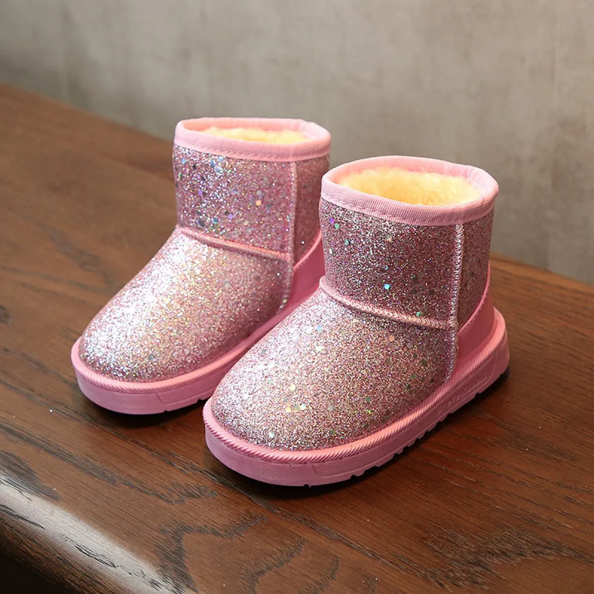 Nuovo arrivo Bling scarpe invernali per ragazze peluche stivali da bambino per bambini bambini che tengono al caldo stivali da n
