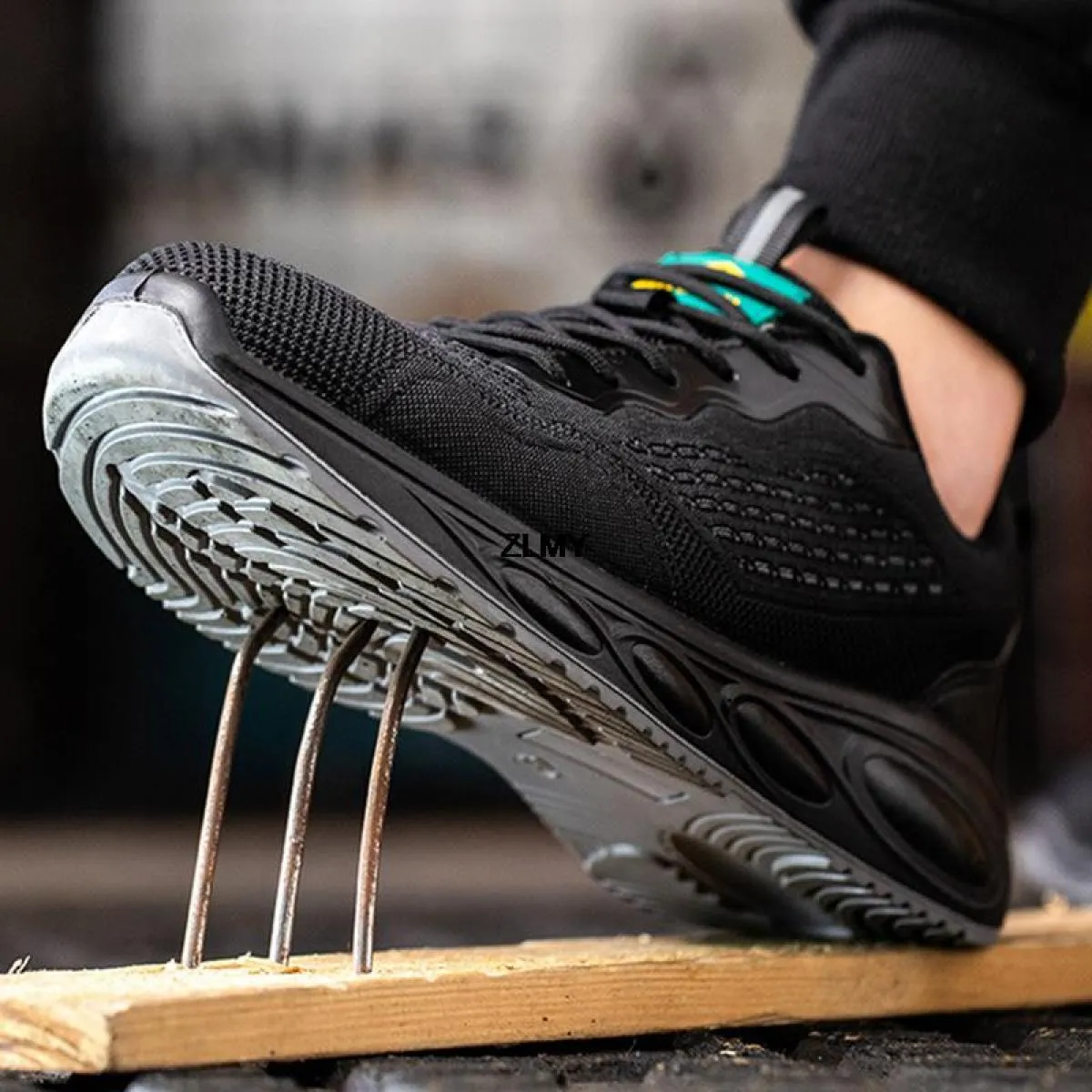 Scarpe antinfortunistiche nere da uomo Sneaker con punta in acciaio Scarpe da lavoro piatte Stivali da lavoro antinfortunistici