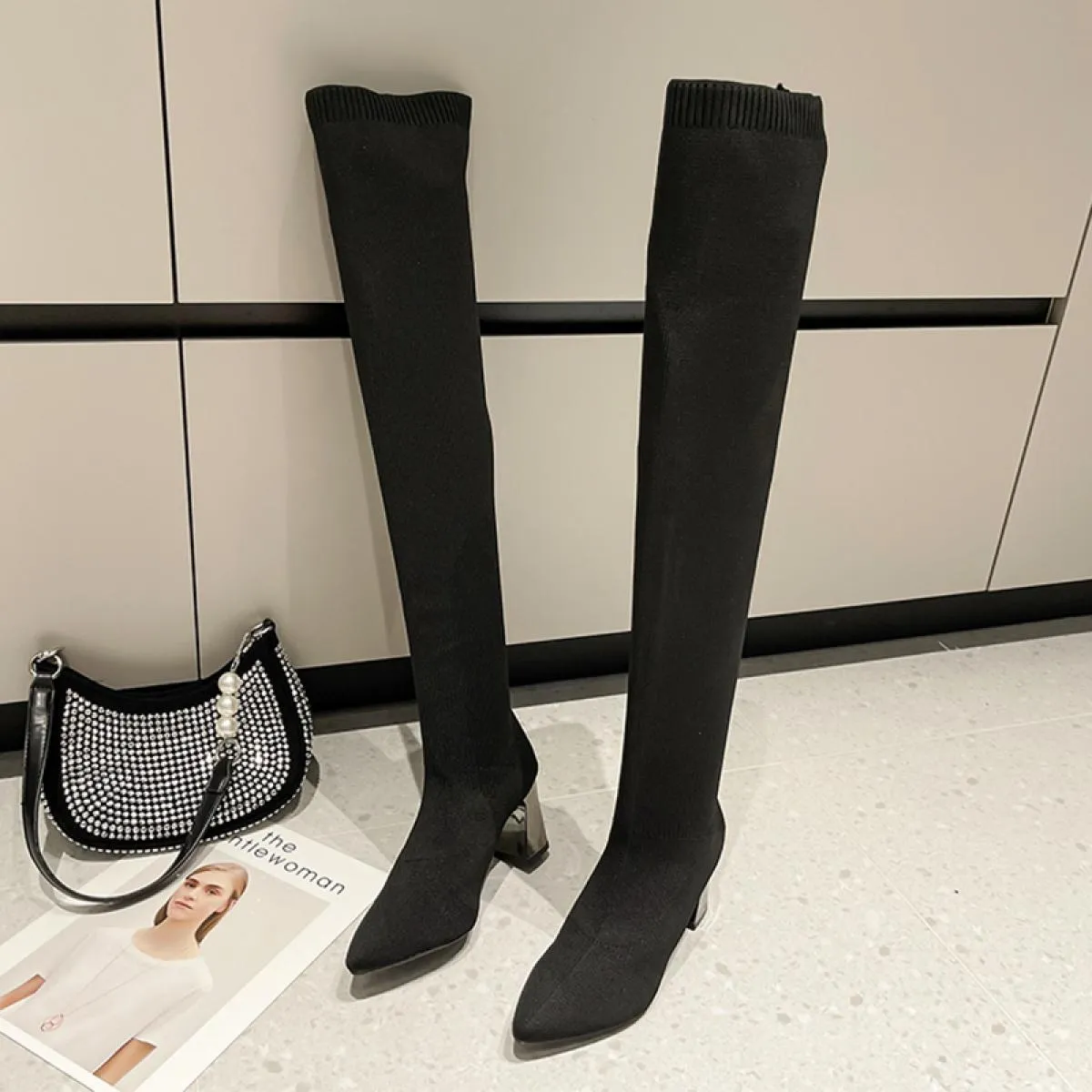 Stivali da moto da tennis in maglia da donna stivali sopra il ginocchio scarpe con tacco medio 2023 inverno nuova tendenza pompe